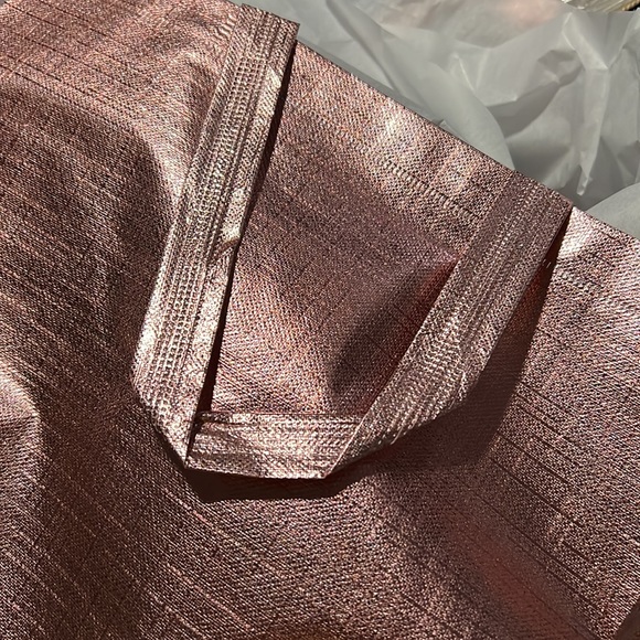 NWT Victoria’s Secret blanket - Picture 6 of 7